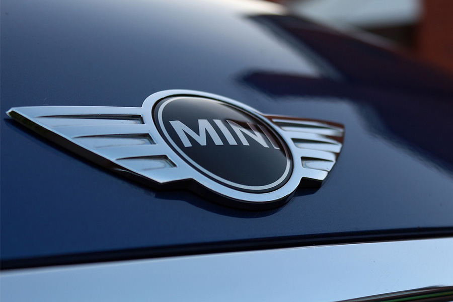 Mini Cooper for Young Drivers